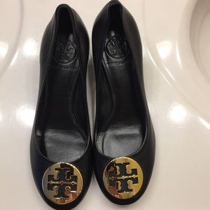 Tory Burch Black Leather Pumps/heels Size 61/2m